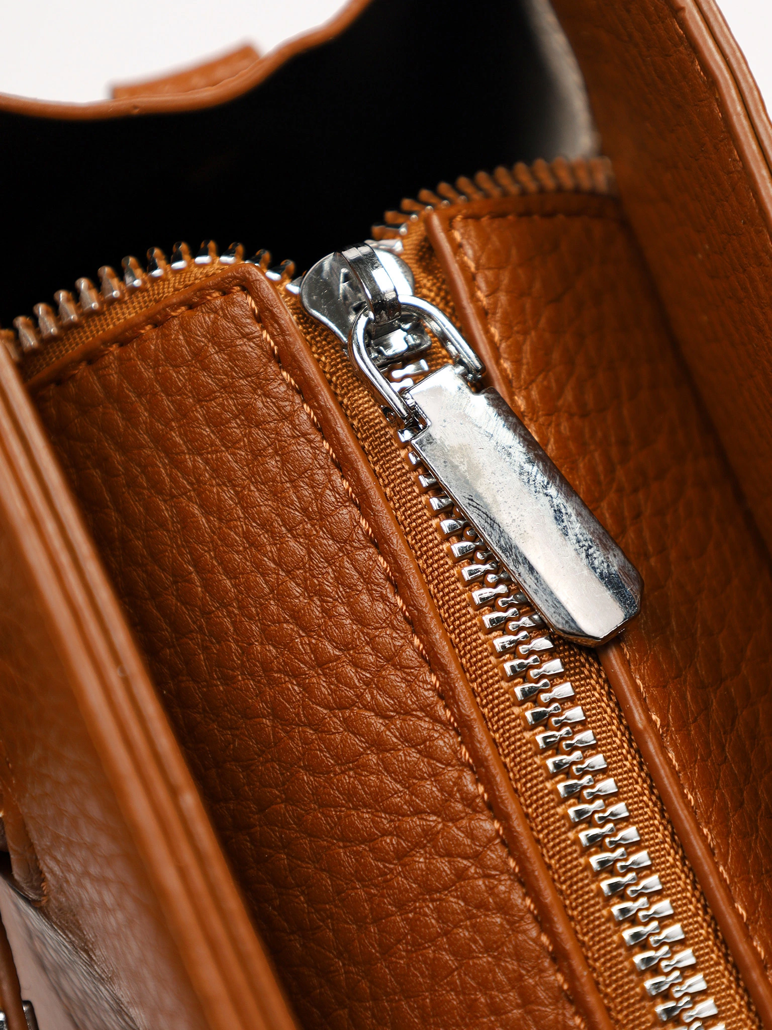 Сумка-тоут  с декоративным платком в ассортименте